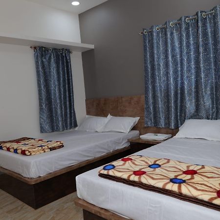 Отель Shree Jyotirlinga Residency Ellora Экстерьер фото