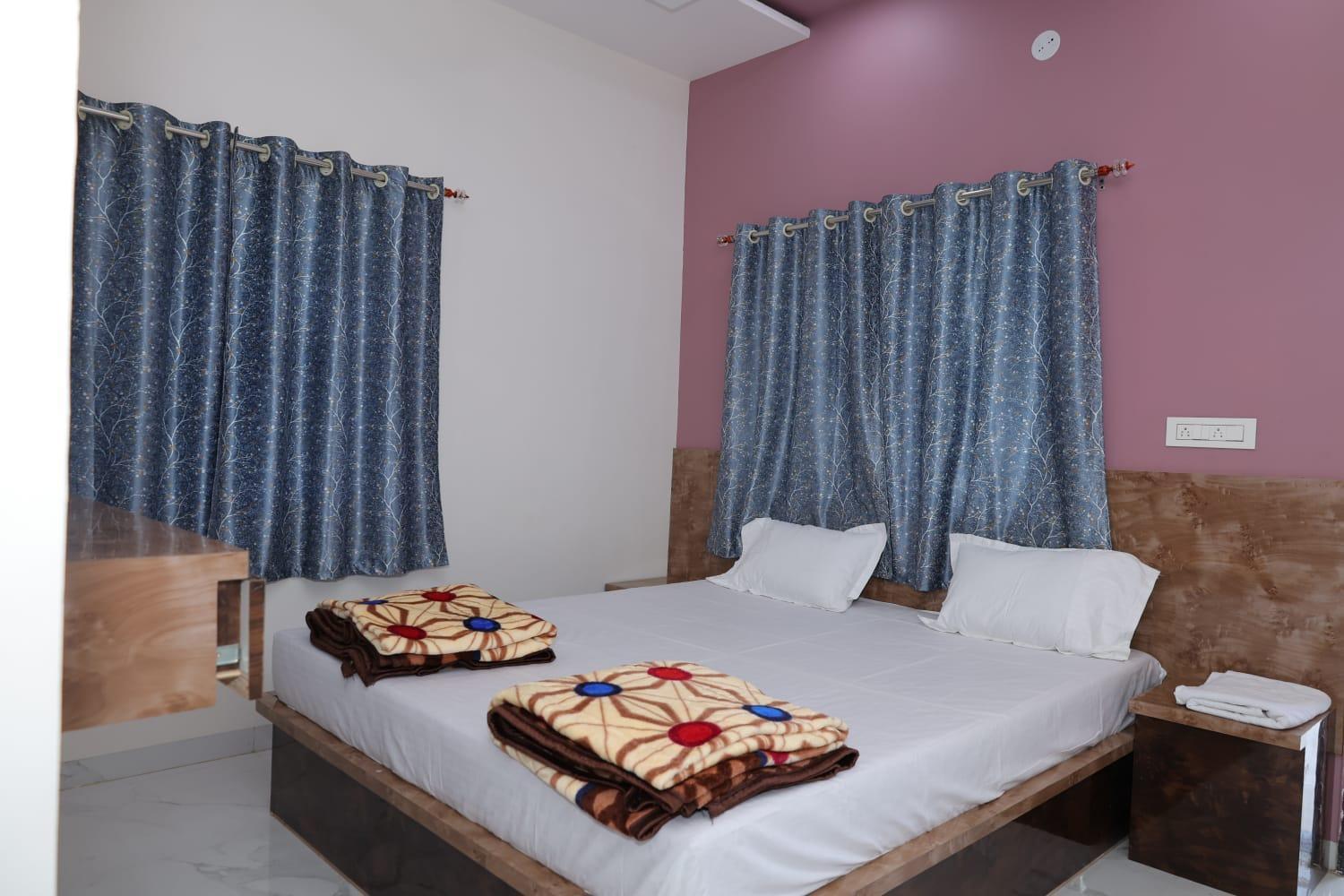 Отель Shree Jyotirlinga Residency Ellora Экстерьер фото